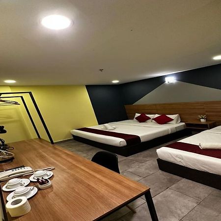 T-Hotel Mont Kiara Kuala Lumpur Exterior foto